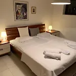 Cozy Apartment City Center